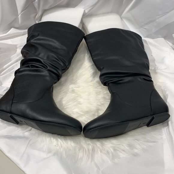 Journee Collection Jayne Extra Wide Calf - Picture 9 of 15